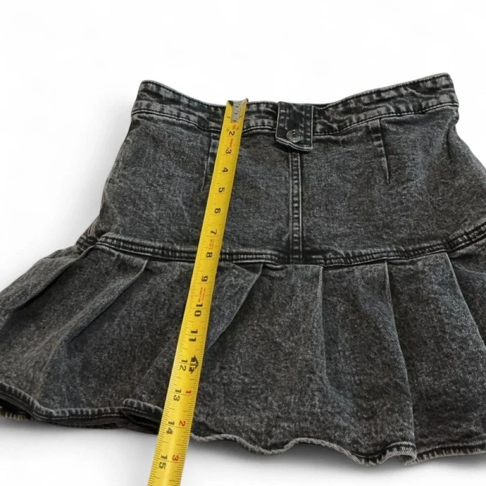 Wild Fable Mini Skirt Womens 2 Black Excellent Acid Wash Pleated Y2K Denim Skirt
